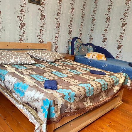 Medova Hata Hotel Verkhnyaya Rozhanka Стая снимка