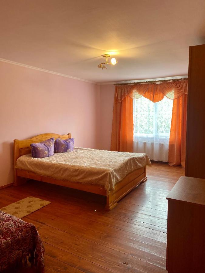Medova Hata Hotel Verkhnyaya Rozhanka Екстериор снимка